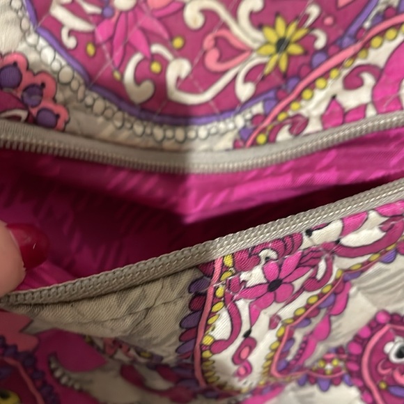 Vera Bradley Crossbody/Over the shoulder bag! - Picture 3 of 4